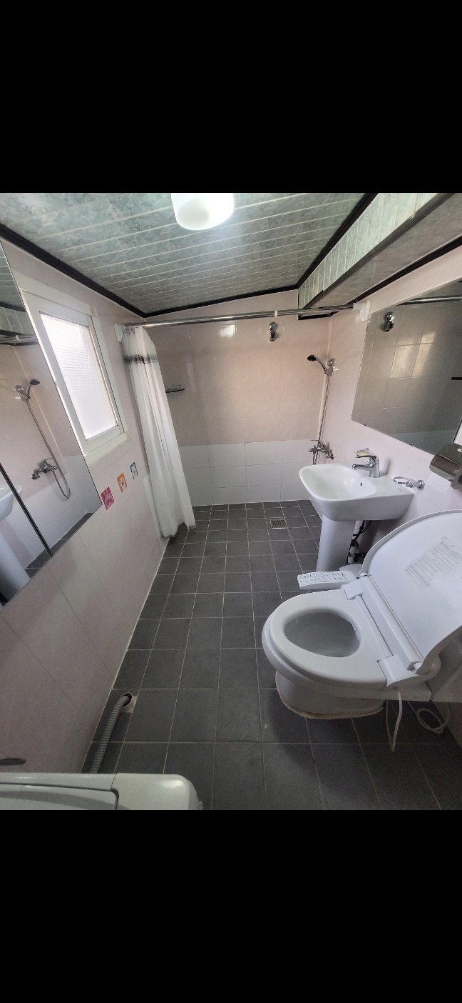 Cozy Rooftop View #12