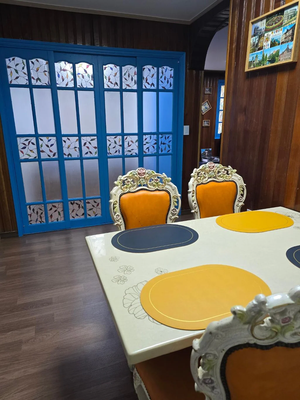 Stylish and Modern New Home #14