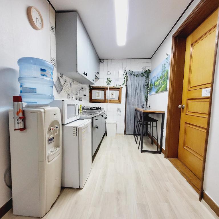 Cozy Private Home Newly Renovated #3