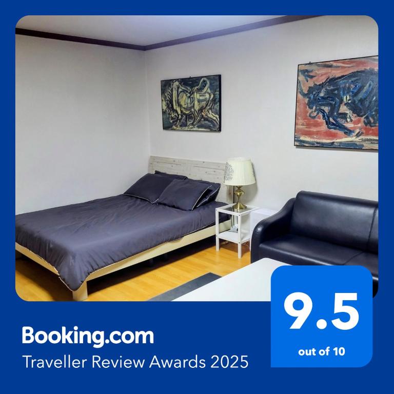 Spacious Master Suite - Modern 2BR in HBC